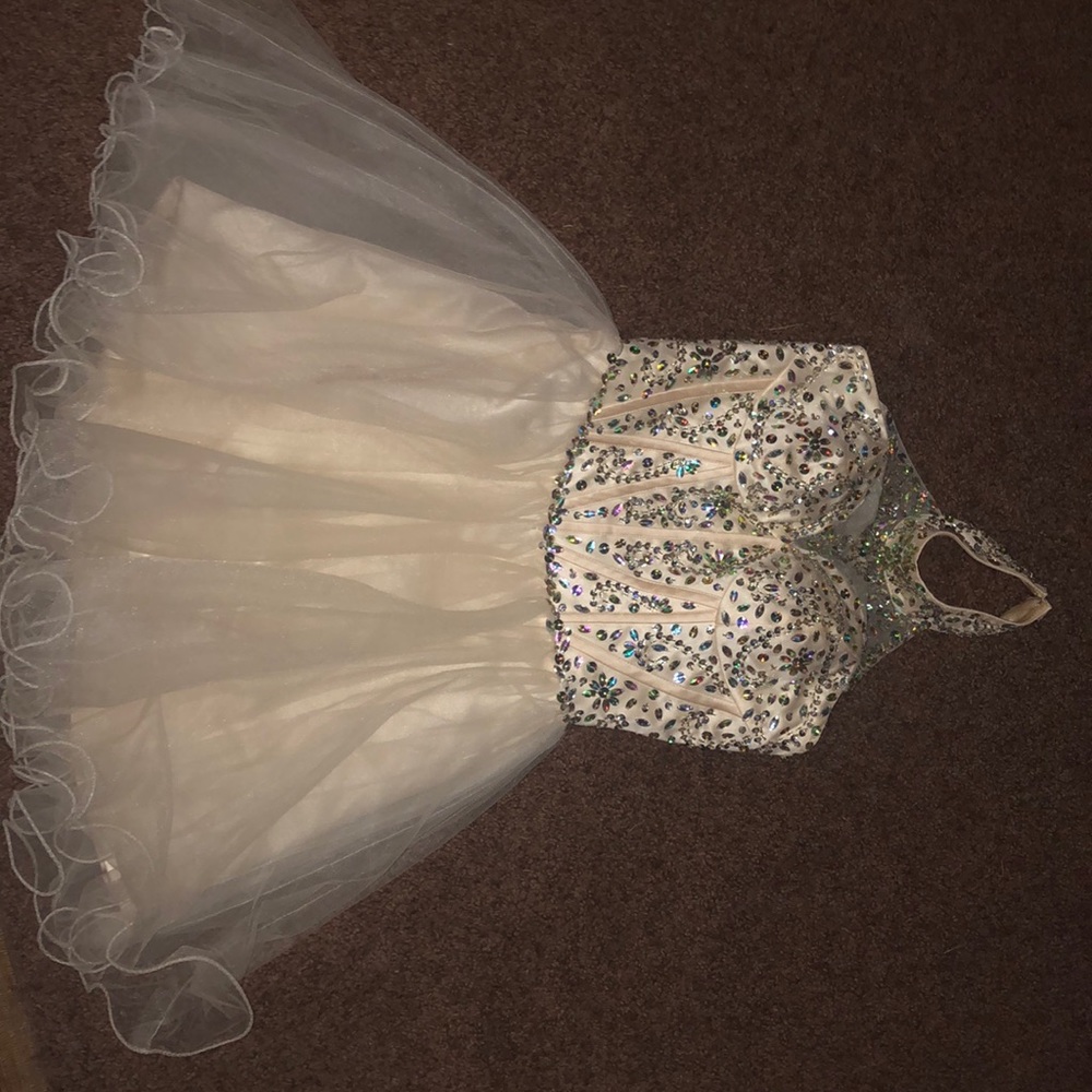 Size 2/4 halter top homecoming dress